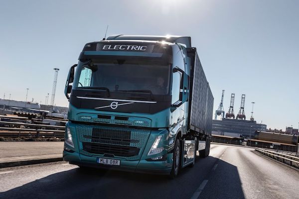 VOLVO  TRUCKS  HOSTS  ONLINE  EVENT  TO  SPEED  UP  THE  TRANSITION  TO   ELECTRIC TRUCKS