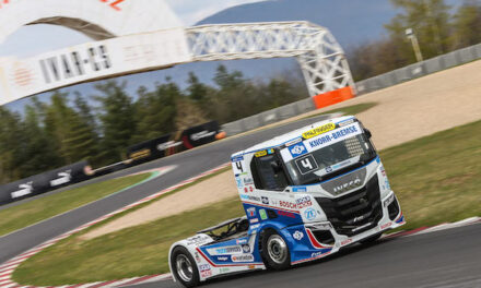 IVECO contributes to a sustainable European Truck Racing Championship 2022 with its IVECO S-WAY LNG Pace Truck and competes with the “Die Bullen von IVECO”