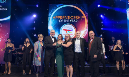 MOTUS COMMERCIALS WINS APPRENTICESHIP OF THE YEAR