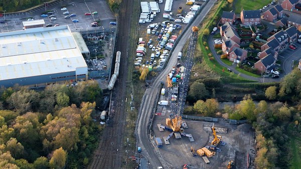 Drone shots reveal 800-tonne crane set to lift derailed cement wagons