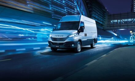 IVECO eDaily to make UK debut at 2023 Commercial Vehicle Show