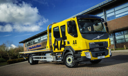 THE AA’S RECOVERY PATROL OF THE YEAR REWARDED WITH SPECIAL NEW VOLVO FL