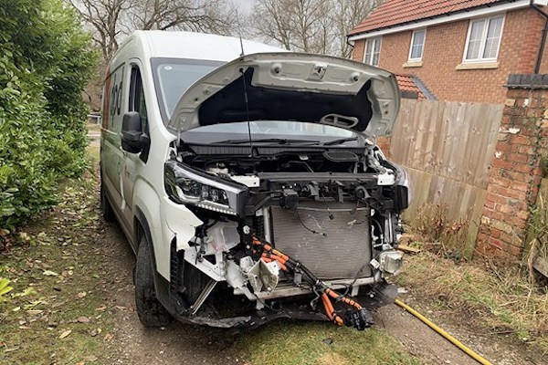 Collision between a train and a delivery van at Home Farm level crossing