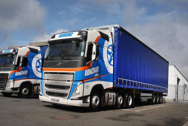 SCHMITZ CARGOBULL S.CS FREEPOST TRAILERS PROVE A WISE CHOICE FOR NORTHAMPTONSHIRE HAULIER