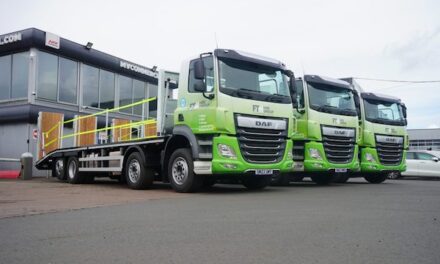 PLANT HIRE FIRM PRAISES MV COMMERCIAL FOR EXCEPTIONAL SERVICE