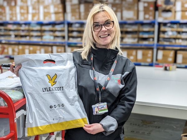 Davies Turner wins five-year logistics contract from Lyle & Scott