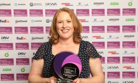 Go-Ahead’s Hannah Man wins customer excellence award at everywoman awards for Transport and Logistics