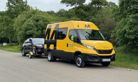 Innovative IVECO eDAILY duo join The AA’s growing electric fleet