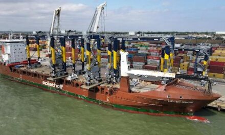 Port of Felixstowe takes delivery of Five new Automated Rubber Tyred Gantry cranes